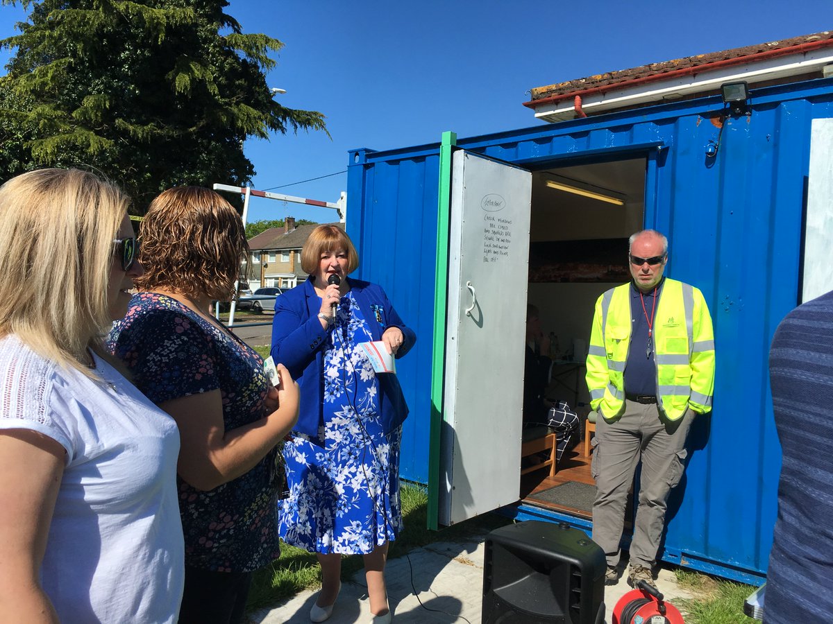 Tonteg Community Cen tweet media