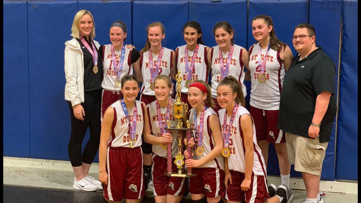 MTEliteDucks's tweet photo. MT Elite Ducks Diamond completes the undefeated weekend and wins the 7th grade NEAAU D1 State Championship! Great team play on both ends of the court all weekend from this special group of young ladies! #MTEDFamily #TeamPlayWins #MaketheExtraPass #TalkOnDefense #QuackPack https://t.co/ZreKO40ZHZ