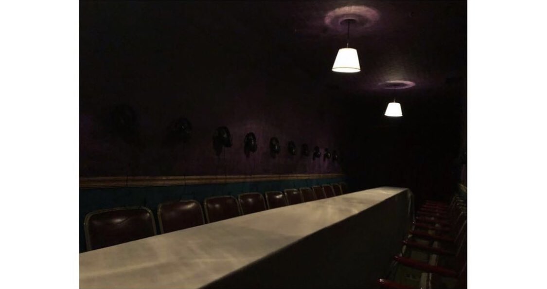 Desde Londres llegó a la #CDMX 'Séance', la experiencia de teatro inmersivo de la que el periódico inglés The Guardian dice "no solo te hace cuestionar tus sentidos, sino lo que crees". 
¿Te atreves a pasar 20 aterradores minutos? 

#recomendacionesloló #lolóandco #séance