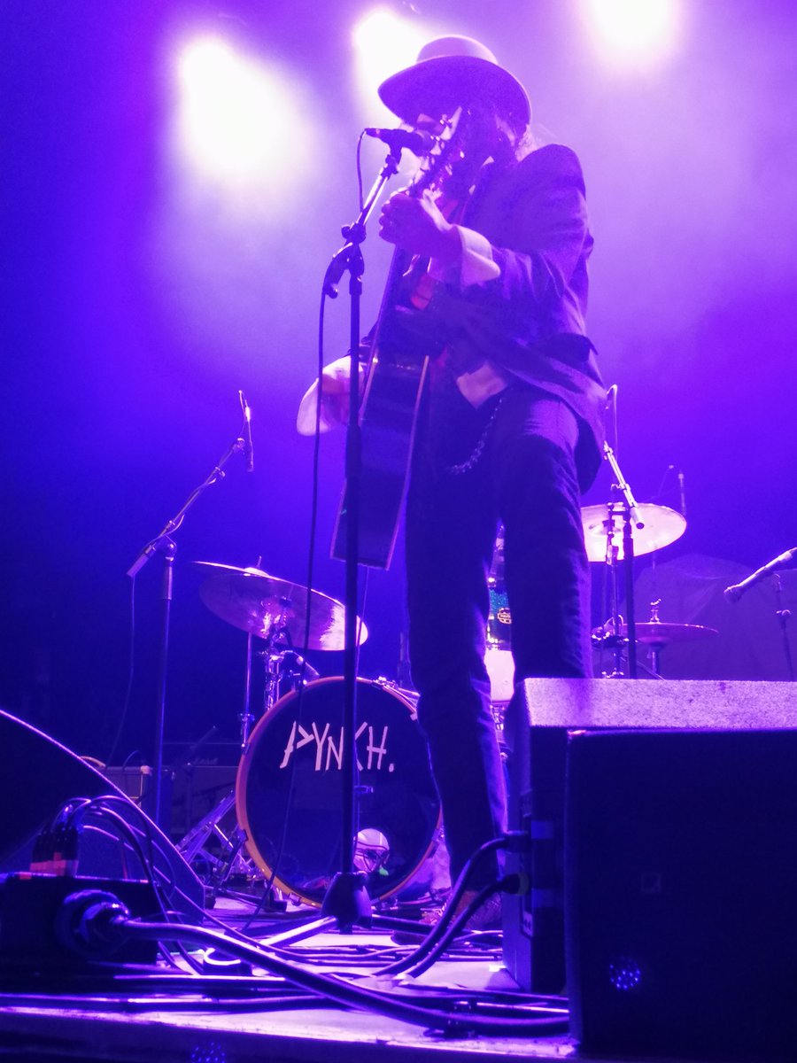 Marc88Eden's tweet photo. Marc Eden tonight at the o2 forum Kentish town London #peterdoherty
Thank you Peter Doherty and the Puta Madres for having me.
#london #o2forumktown https://t.co/jsyZ1MgWWl