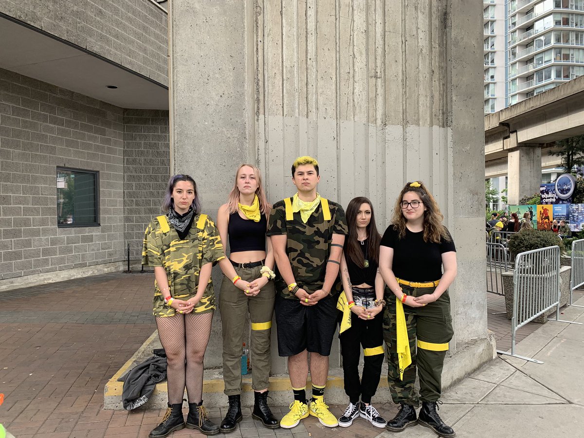 ready to party tonight with <a href="/twentyonepilots/">twenty one pilots</a> and my people 💛