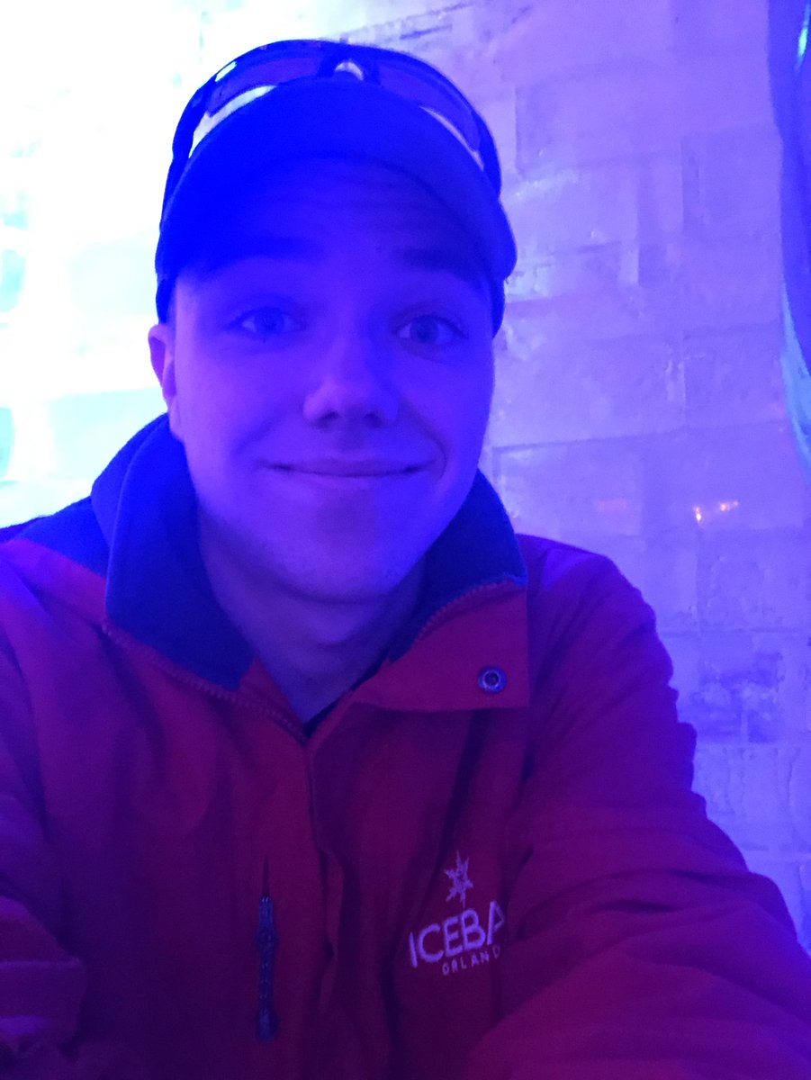 ithh__'s tweet image. Never seen anything quite like this before...
#icebarorlando