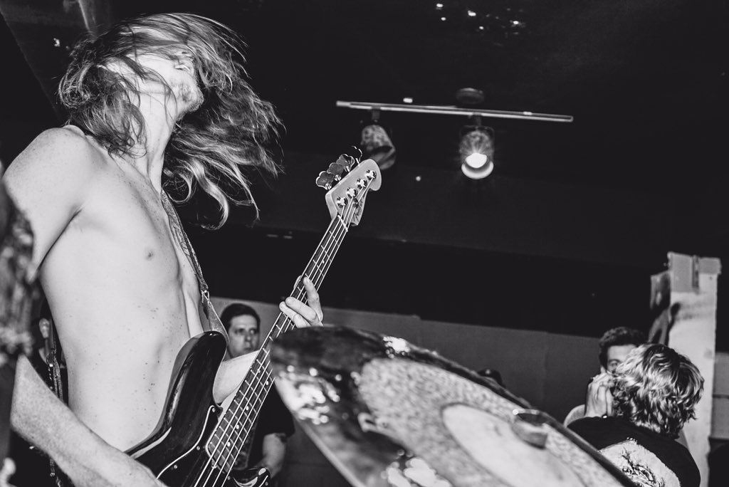 Feverwar's tweet image. #PissPoor is OUT NOW 
#PissPoor is OUT NOW
#PissPoor is OUT NOW
#PissPoor is OUT NOW

LISTEN - open.spotify.com/album/2vH0RAXD…
📸: @GingeryInjury