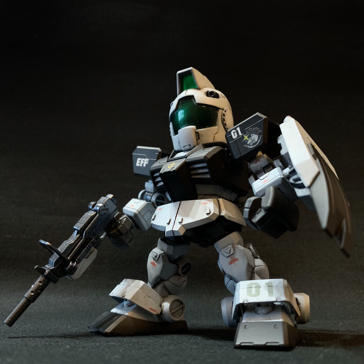 ホワイトディンゴ隊