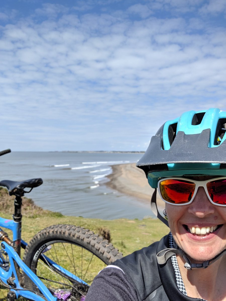 Visit Bridgend tweet media