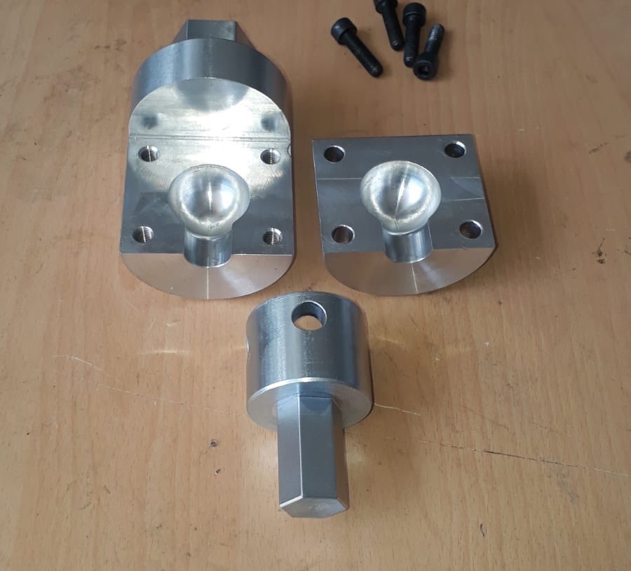 ISO 7206-13 test fixtures