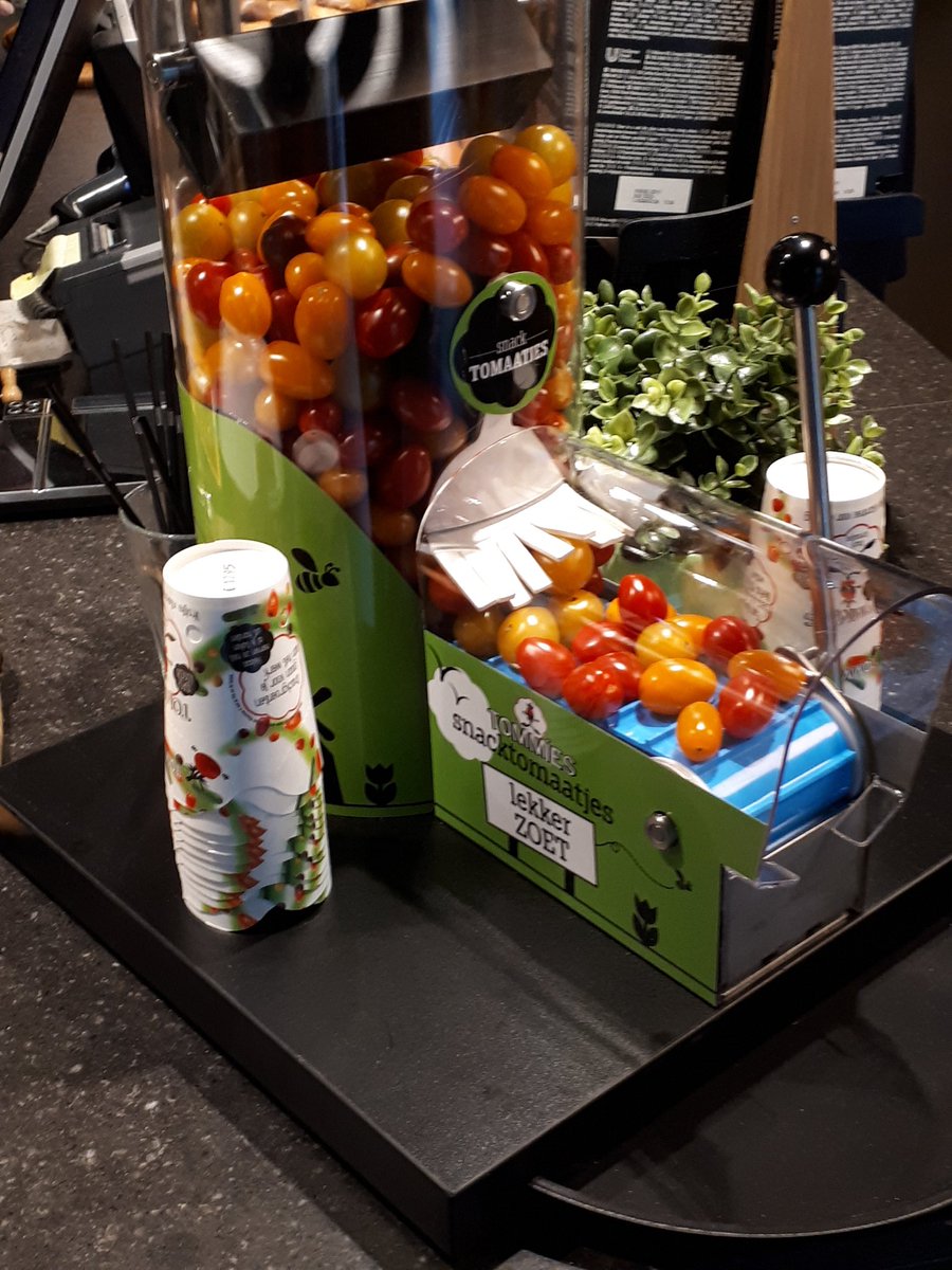 Verse snacktomaatjes #Tommies bij <a href="/ErasmusMC/">Erasmus MC</a> Goed bezig!