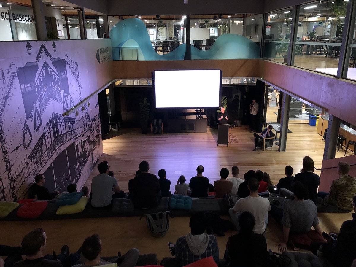berndhzr's tweet photo. React bris meetup @reactbris @ArkoseLabs @rexlabsio https://t.co/eoRRyNVIYB
