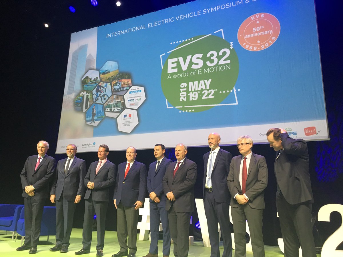Clean mobility gets the royal treatment: We need to further develop and promote clean mobility technology says Prince Albert of Monaco at the official opening of #EVS32 #hydrogen for #cleantransport #hydrogenmobility