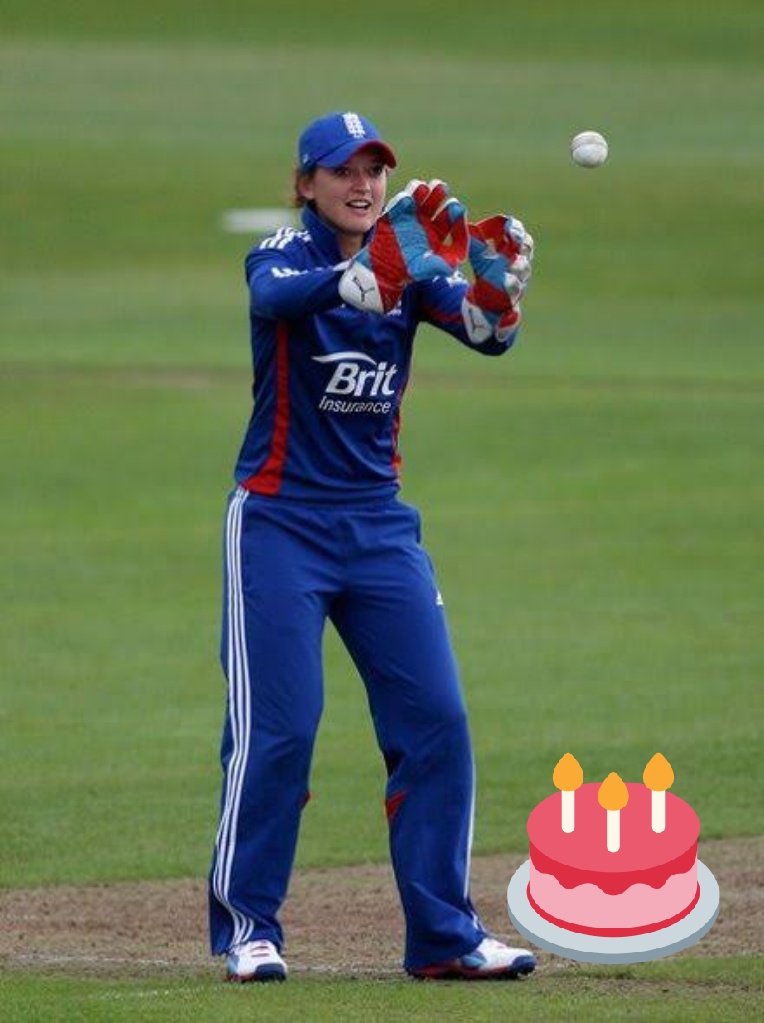  Happy birthday my favorite player Sarah Taylor. 
