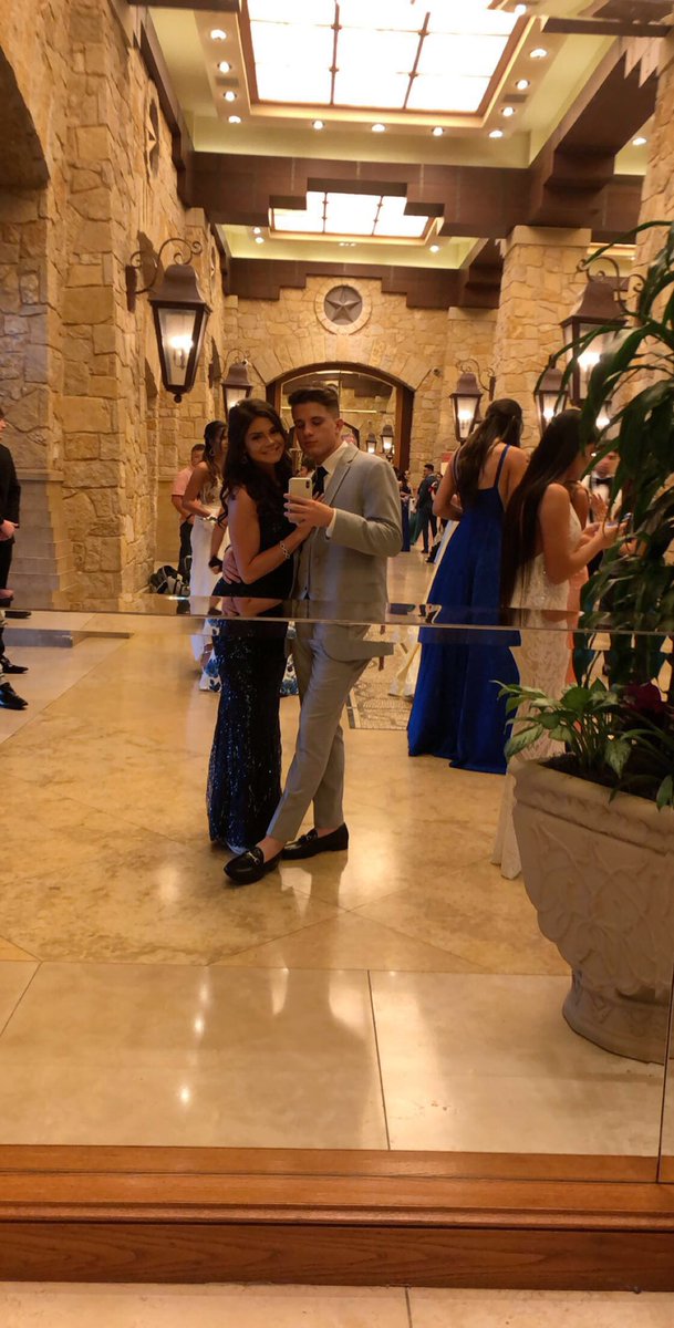 JacobYochim_'s tweet photo. prom ‘19 @karabentonn https://t.co/lnxnr8jO6g