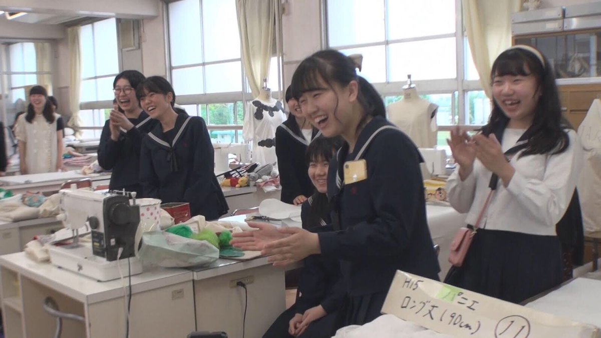 cbc_chant's tweet photo. #チャント
今日の５時台は、
#いざ学校に向井ます
名古屋市立桜台高等学校ファッション文化科に潜入‼️全国トップクラスの専門学科🎀オシャレ女子達のコーディネートで向井君が菅田将暉に変身⁉️
#パンサー向井 https://t.co/04LJmQuulb