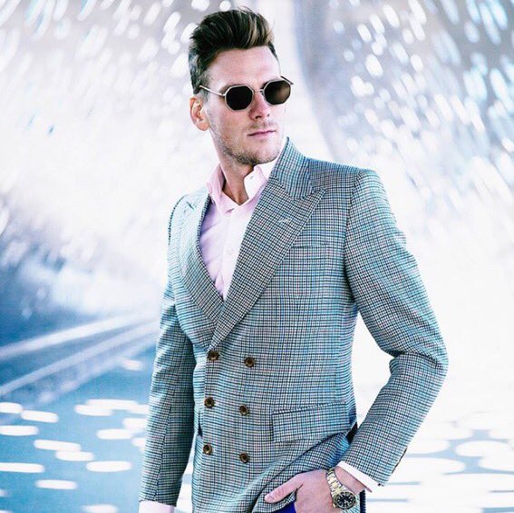 pieterpetros's tweet photo. The more clear your vision, the more irrelevant your fears become!
Take time to know what you really want from life and there will be nothing stopping you from achieving it.
Have a successful weekend, my dear friends β€οΈβ€οΈππΌπ #PPvision #Antwerp1 #PPsuits https://t.co/F3XynRnWqf