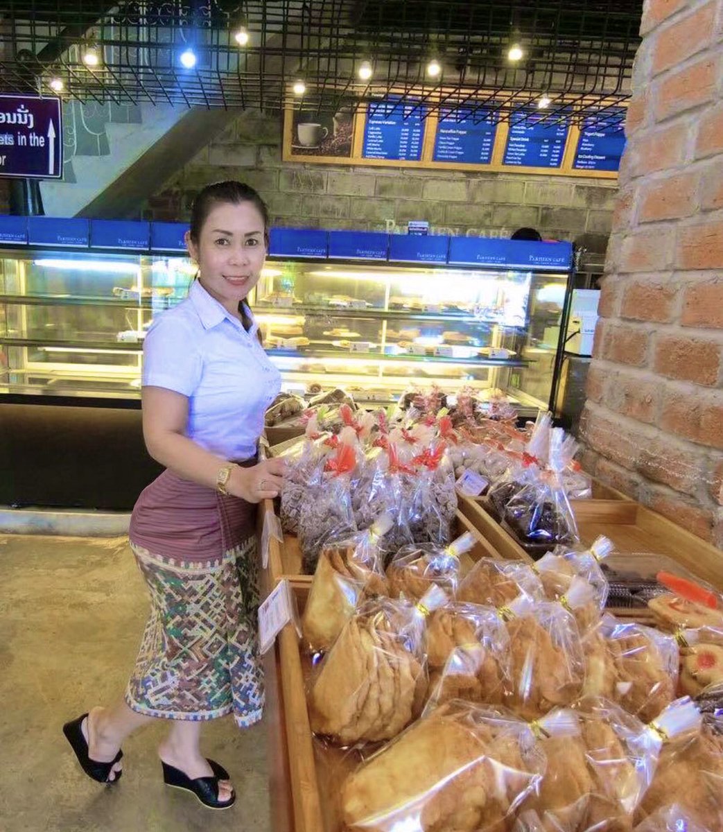 WTF19456273's tweet photo. ສັ��ສັນວັນເກີດເດີເຈ້ທອງ ກົ້ນໃຫ່ຍ 
ຂໍໃຫ້ຖືກໂຄຍຫລາຍໆເດີເຈ້ ຄົນຢູ່ວຽງຍັງຄິດຮອດຄືເກົ່າເດີ #ຄິດເຫັນຕອນສີ້ກັນກັບລາວ #ຄິດຮອດສະເຫມີ https://t.co/l66ChJit6F