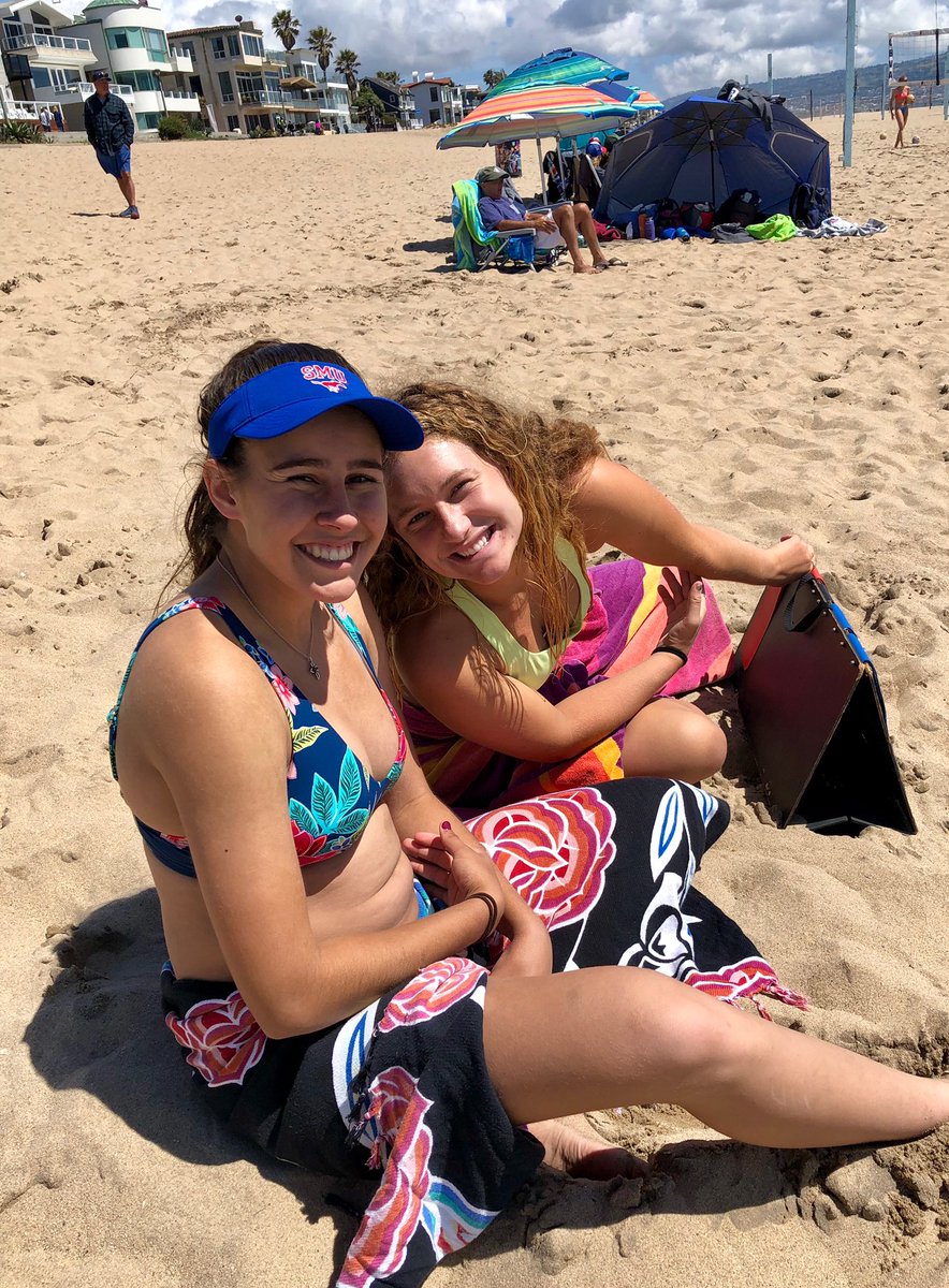 DaveGolik's tweet photo. Brooke and Kate playing for the 1st time this year in the Open division at the CBVA Beach Volleyball Tournament in Manhattan Beach today! π
#EnjoyYourSummerOnTheBeachGirls
#SMUSoccerW
#CalBeachVball https://t.co/S1DdZ0Q1rA