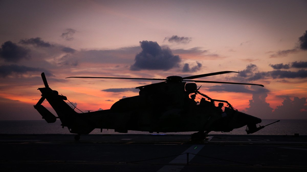 An Australian Army Tiger Armed Reconnaissance Helicopter prepares for take-off on board HMAS Canberra. #OurPotential