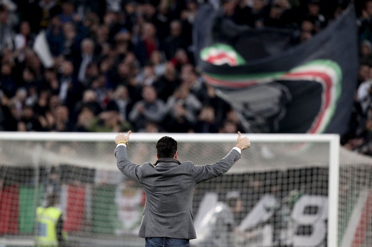 ADP1113's tweet photo. Buffon at the Juventus Stadium last night. #Scud8tto https://t.co/i9WI1akwgX