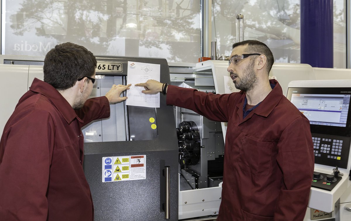 Siemens_CNC_US's tweet image. #sinumerik  @SiemensII  MT: @Machinerytweets: The School of Engineering and the Built Environment at Birmingham City University has installed seven #CNC machines from XYZ Machine Tools @xyzmachinetools #MachineTools #Machining machinery.co.uk/machinery-news…