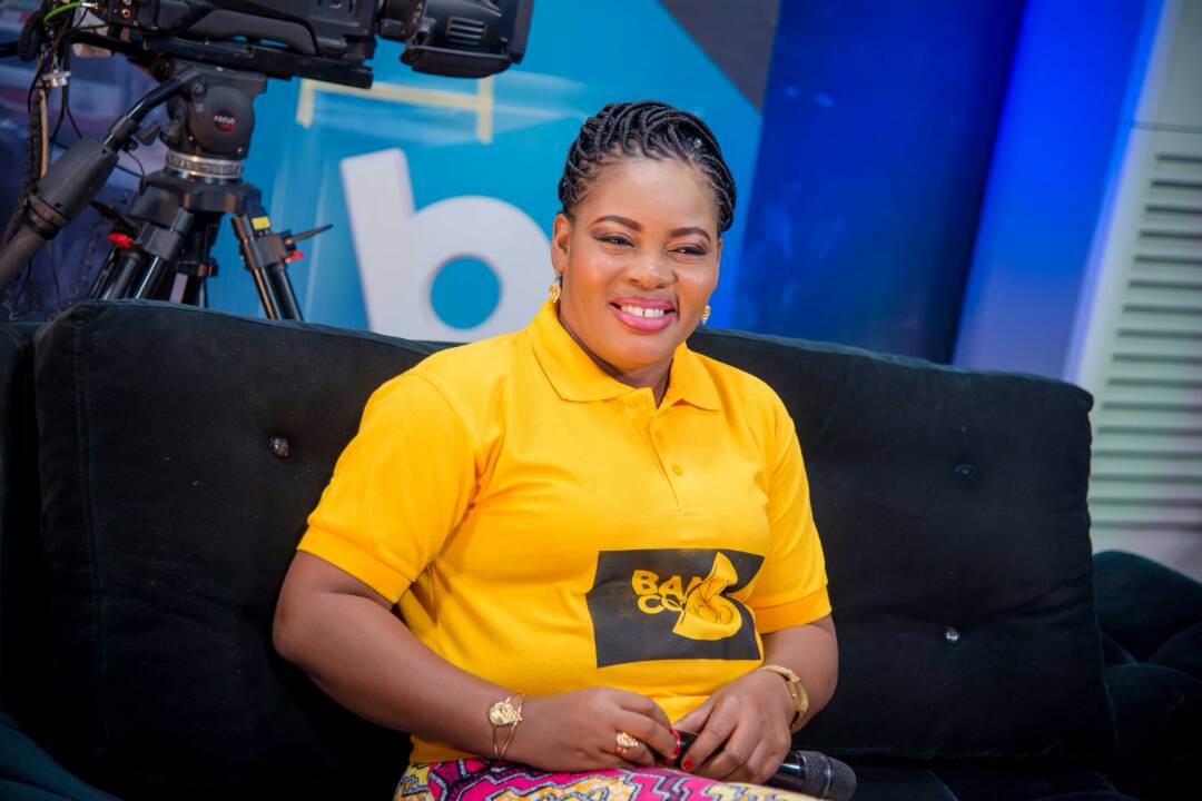 ProjetBanacongo's tweet photo. Maman @Dorcaskapinga Présentatrice de l'émission @TaGrandeur  , ensemble nous vous souhaitons bon début de semaine à très bientôt pour des nouveaux concepts 😎

#TeamBANACONGO🇨🇩 https://t.co/kBv3tCGNsq