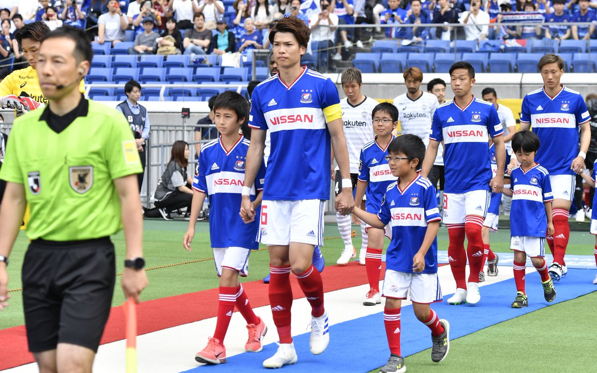 サッカーダイジェスト 横浜 雌伏の時を経て やっとスタートを切れた 扇原貴宏の期する想い T Co Qn66pxmrig 扇原貴宏 横浜 マリノス Marinos スタート ボランチ アンカー サッカーダイジェスト 横浜 雌伏の時を経て やっとスタートを切れた 扇原貴宏の期する想い T Co Qn66pxmrig 扇原貴宏 横浜 マリノス Marinos スタート ボランチ アンカー