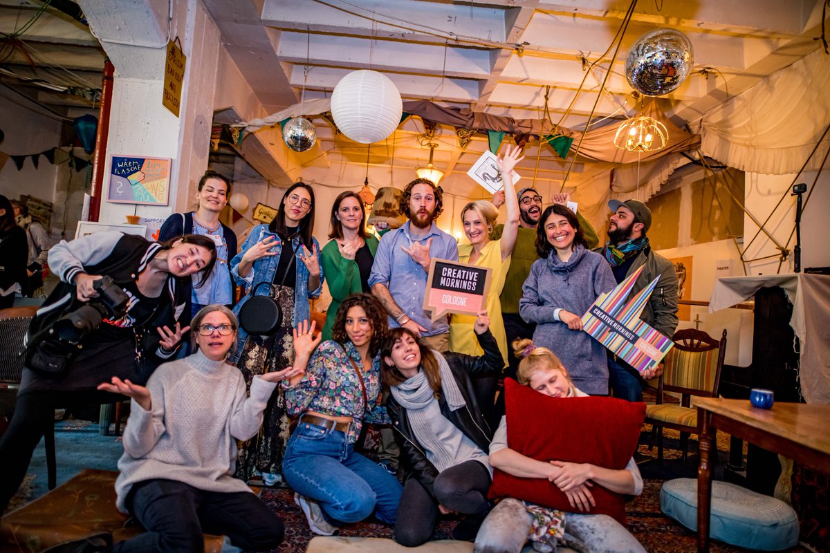 Letzten Freitag waren wir im schönen Kaffe Güzel und haben Tim von Bergheims Meisterbackerei als Gast-Speaker zum globalen Thema #cmPRESERVE eingeladen. Was für ein toller Morgen! Danke an alle Helfer und Gäste ♡ Ganzes Album: bit.ly/2Hxr1Xy