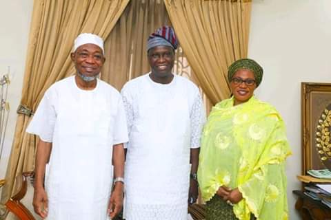 RotimiW15767796's tweet photo. #Osuninfocus

Today, the Deputy Governor State of Osun, Mr Gboyega Alabi payed a courtesy visit to the former Governor of the State of Osun, Ogbeni Abdul Rauf Aregbesola and his wife Mrs Serifat Aregbesola at his Lagos Residence. https://t.co/ageSCH8LRX