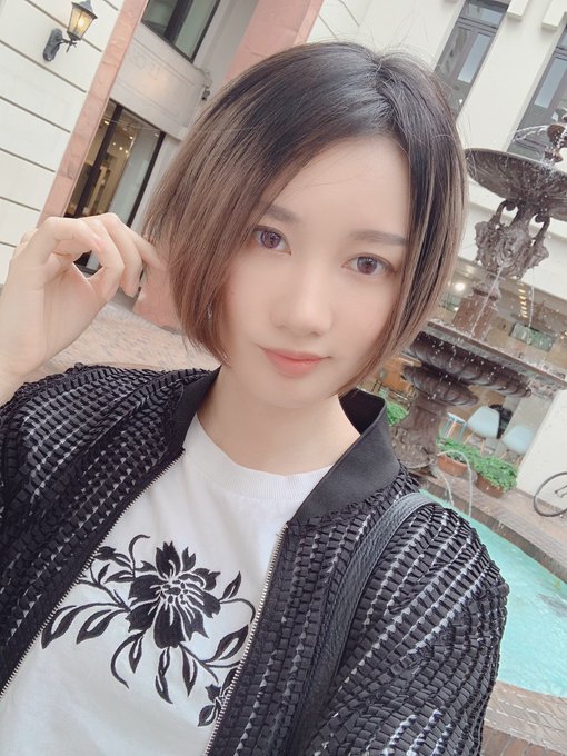 Twitterのコスプレ画像31