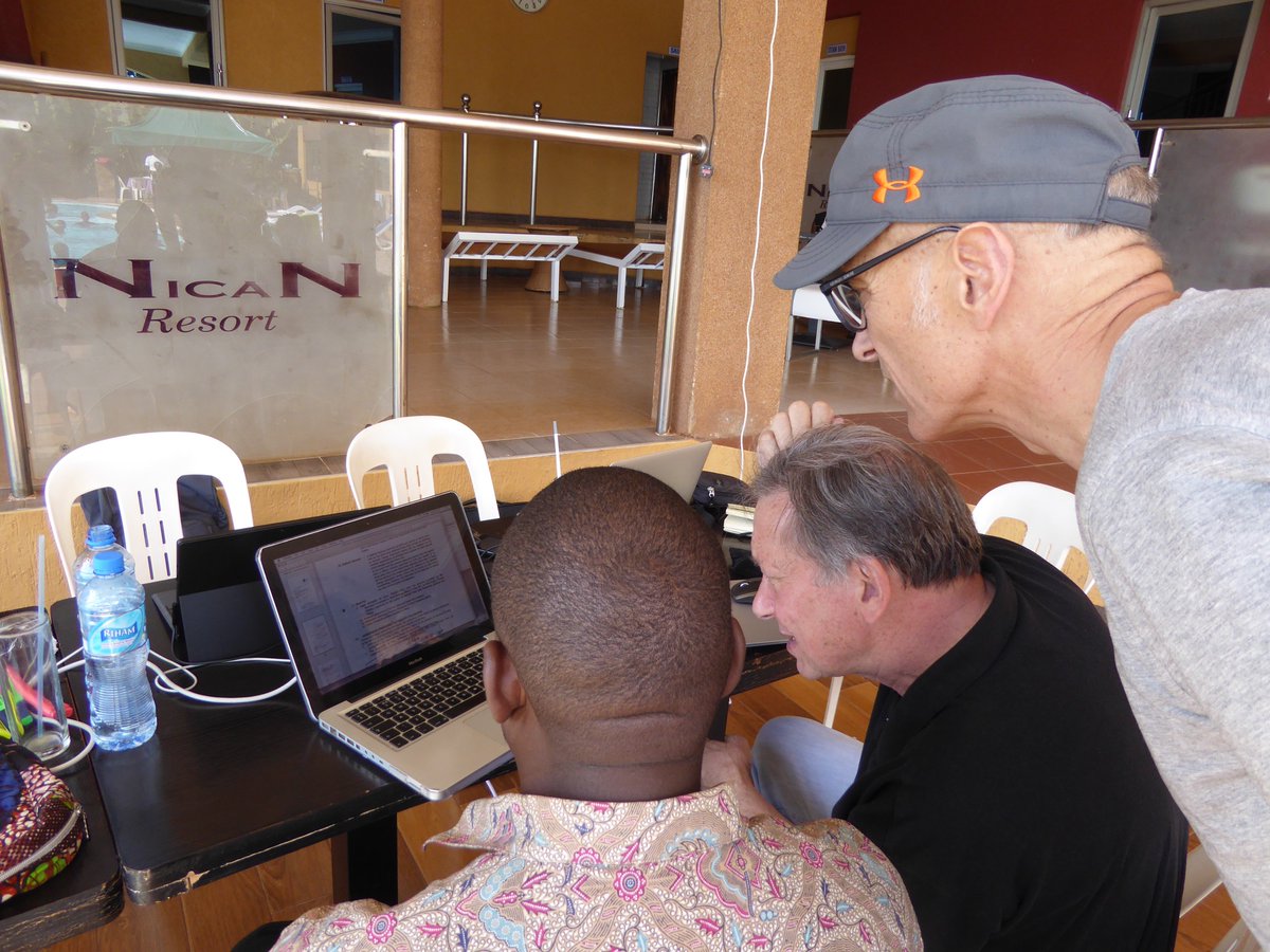 MpexInt's tweet image. @MpexInt consultants working with Paul Nyende, Managing Director of AgriNet, to develop new credit management ideas to suit a wide range of SMEs. #microfinance
#financialinclusion #foodsecurity #sustainability #SDGs #agriculture #Uganda