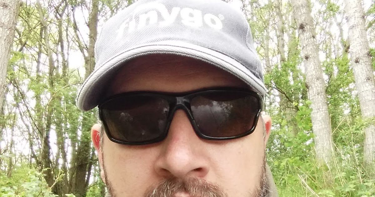 The unwritten rule - never wash your lucky fishing hat if you don't want to blank! <a href="/adam_chumbley/">Adam Chumbley</a> learnt the hard way and we got the blame... 😩😂 ow.ly/d7IX50uiLMI #fishing #superstition #luckyhat