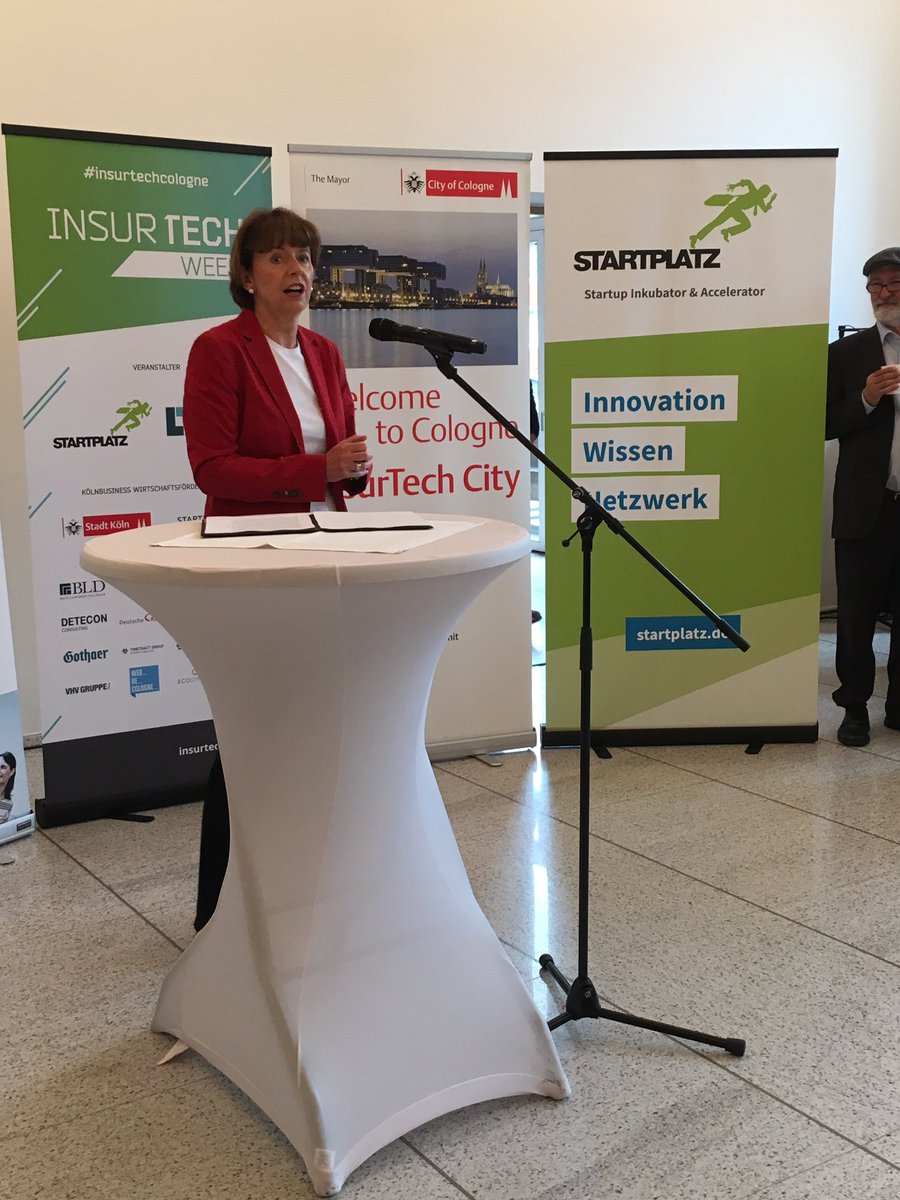 STARTPLATZ's tweet image. Es geht los! Kölns Oberbürgermeisterin @HenrietteReker eröffnet die #insurtechweek 2019! #insurtech @InsurLabDE #digitalisierung