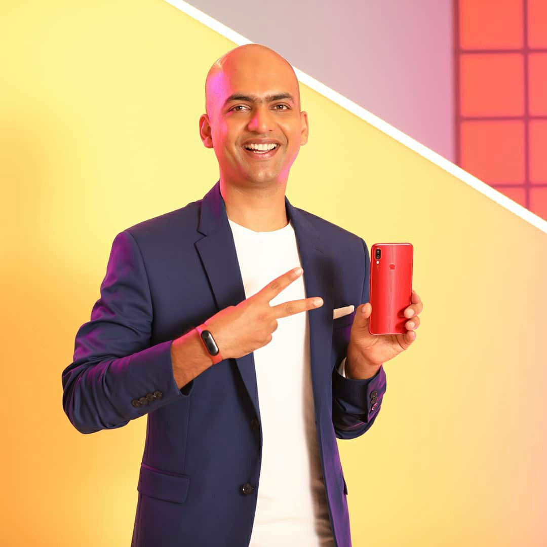 manukumarjain's tweet image. Introducing #RedmiNote7S ✌️
#48MPForEveryone 

✅48MP+ 5MP AI dual rear📸  
✅Qualcomm Snapdragon 660 AIE 
✅Aura Design with dual Corning Gorilla Glass 5  
✅4000mAh battery  

₹10,999 (3GB+32GB), ₹12,999 (4GB+64GB)
Sale: 23rd May on mi.com, Mi Home @Flipkart