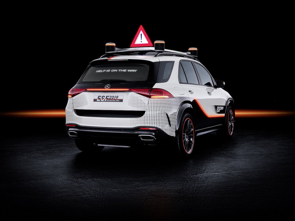Mercedes-Benz Experimental Safety Vehicle (ESF) 2019: New safety ideas for a new mobility! #ESF2019 #ExperimentalSafetyVehicle #MercedesBenz
Read more about it on the #DaimlerBlog: http://mb4.me/ESF_2019_Blog