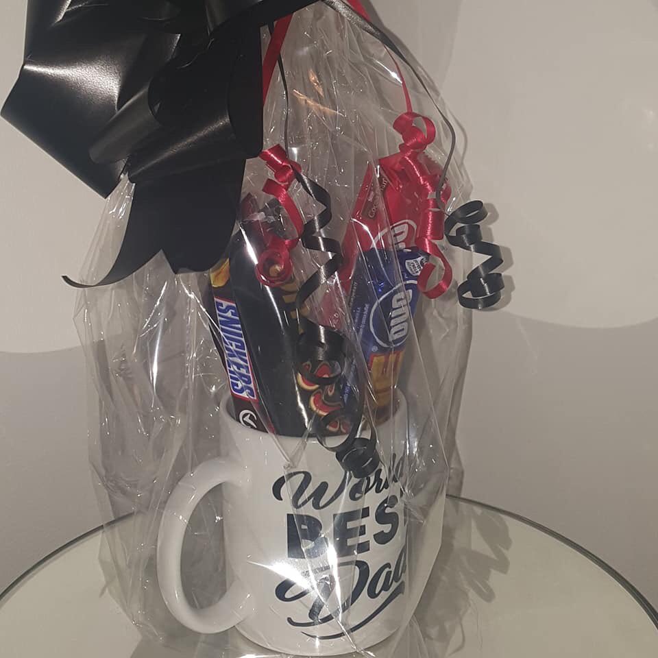 RdpSigns's tweet image. Working on our #fathersday gifts. #ipswich checkout or Facebook page for the #giveaway #offer #smallbusinness #newbiz
#facebook rdpsigns