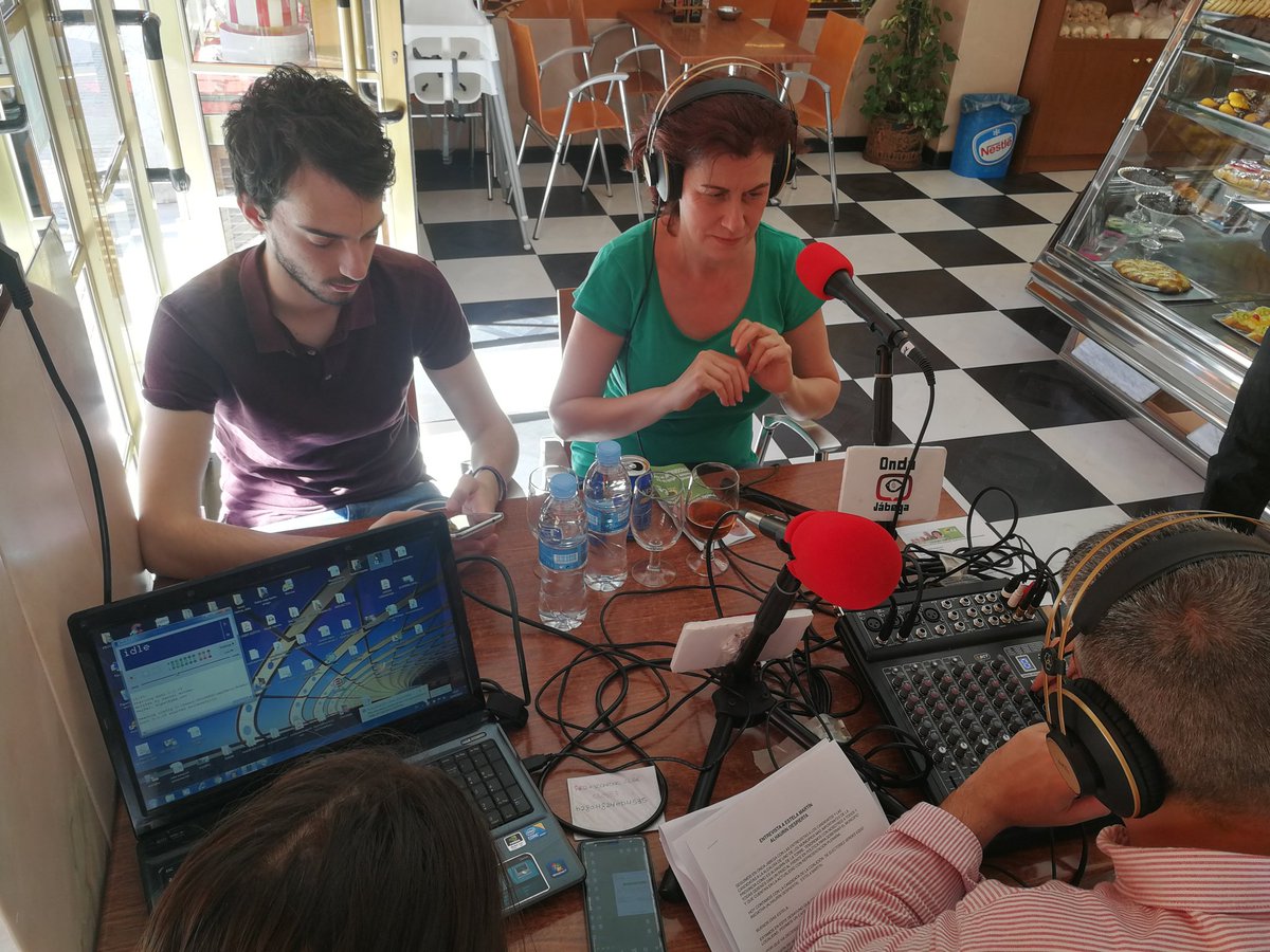 Todo listo para comenzar una nueva jornada de entrevistas en este ciclo que estamos haciendo desde #AlhaurindelaTorre hoy con Teresa Martín  <a href="/ElectoresALH/">Electores Alhaurin</a>