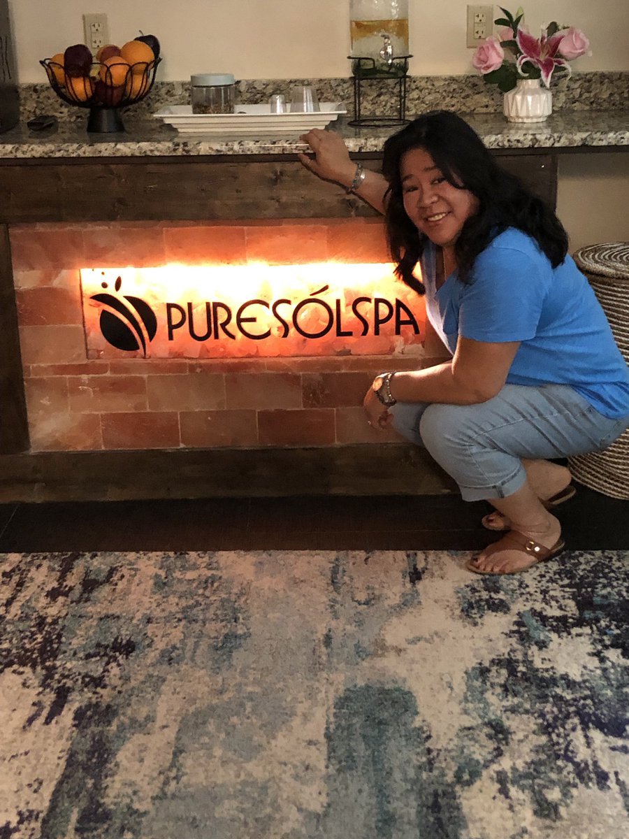 micja17_47's tweet photo. Healing Spirit Massage Therapy Michelle-LMT A nice relaxing day at PureSolSpa in the salt cave. Take time for you 😊💞 https://t.co/CBM9vIHlVk