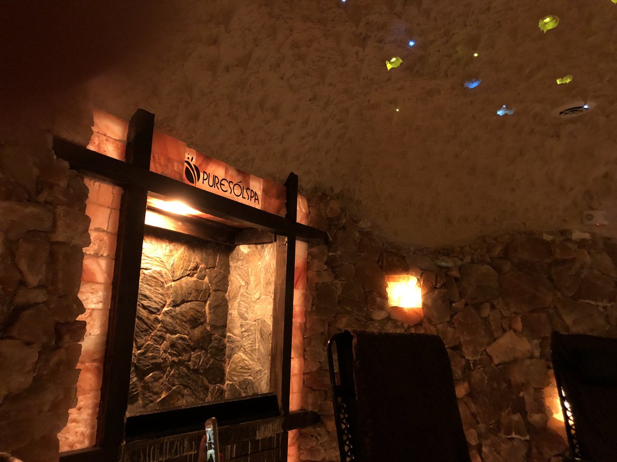 micja17_47's tweet photo. Healing Spirit Massage Therapy Michelle-LMT A nice relaxing day at PureSolSpa in the salt cave. Take time for you 😊💞 https://t.co/CBM9vIHlVk