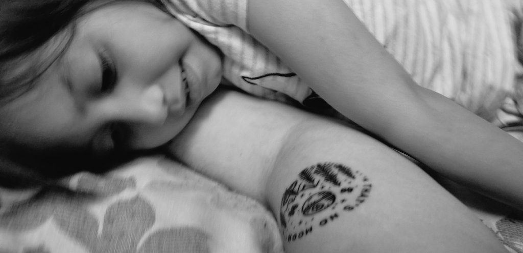 uniicornmagiik's tweet photo. She lay on me and said "Teresa, how did they make this so beautiful? Can I touch it? Can I color it?" #ariel #missingutah https://t.co/vek1iSdU92