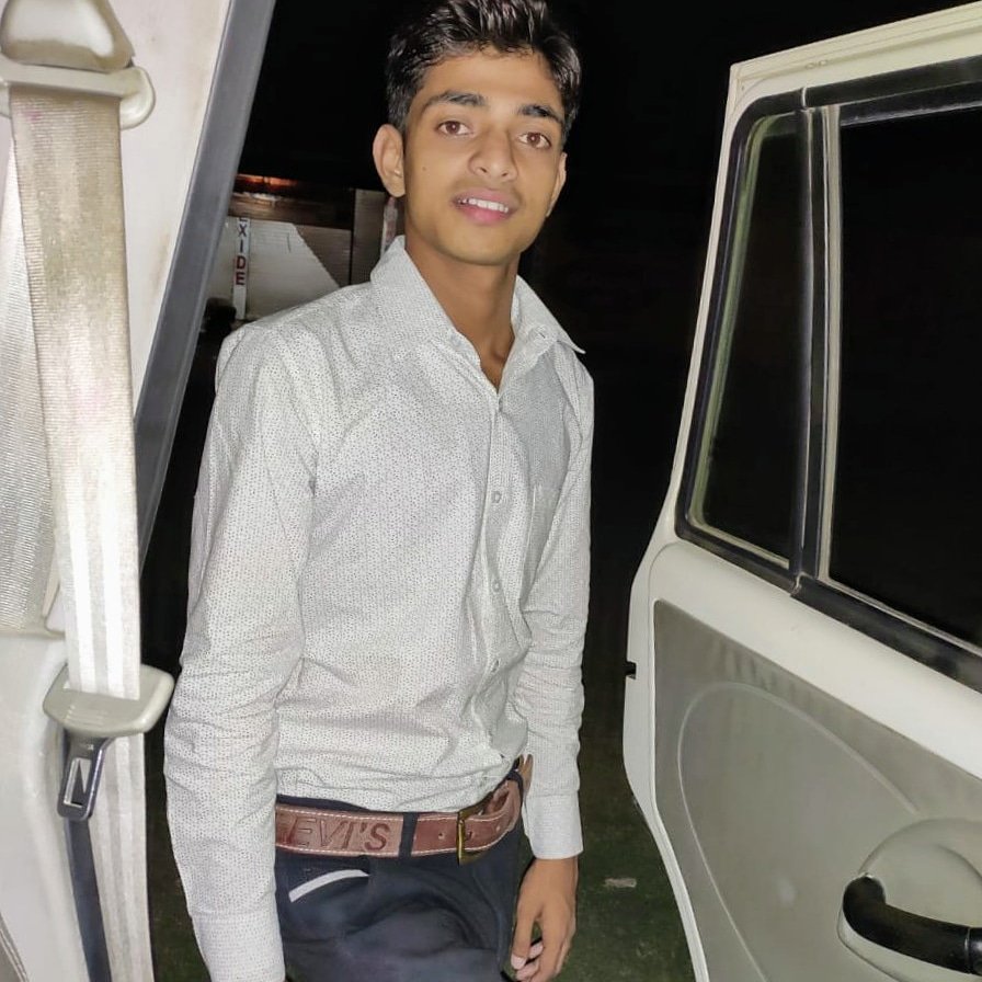 KumarMishrajee's tweet photo. I'm not a #Cigarette that 
You will smoke and crush,
I am a #DRUG dearest , you will 
Beg for me.....
Furthermore
I am 97% #irrefutable that you don't like me 
But i'm 100 #corroborative that I DON'T #CARE https://t.co/EsLgdkTwMf