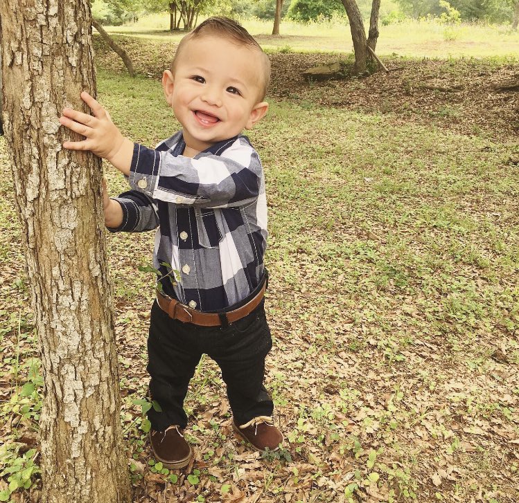 glaadysgarza's tweet photo. My little cowboy 🐴✨ https://t.co/IhFfAvqpXT