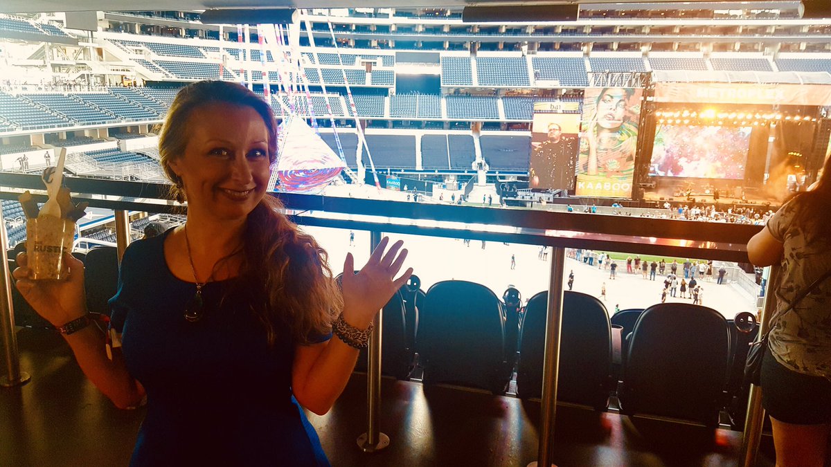 purposefulpath's tweet image. S’mores for grown ups! 😋❤️@therusticdallas @KAABOOTexas #KAABOOTexas