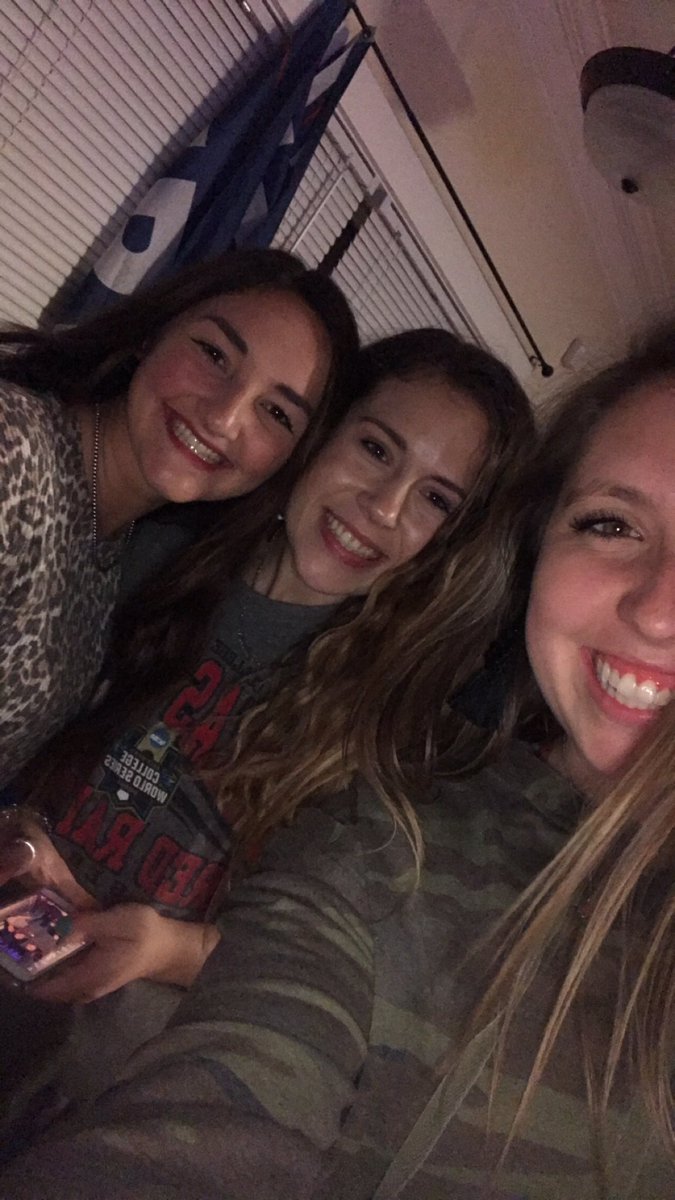 Kayla_nicole53's tweet photo. Where did the time go?? I’m not ready to leave my people on Wednesday!.....HOW AM I SUPPOSED TO NOT SEE YALL EVERY DAY:( https://t.co/5vnSJRJ5JQ