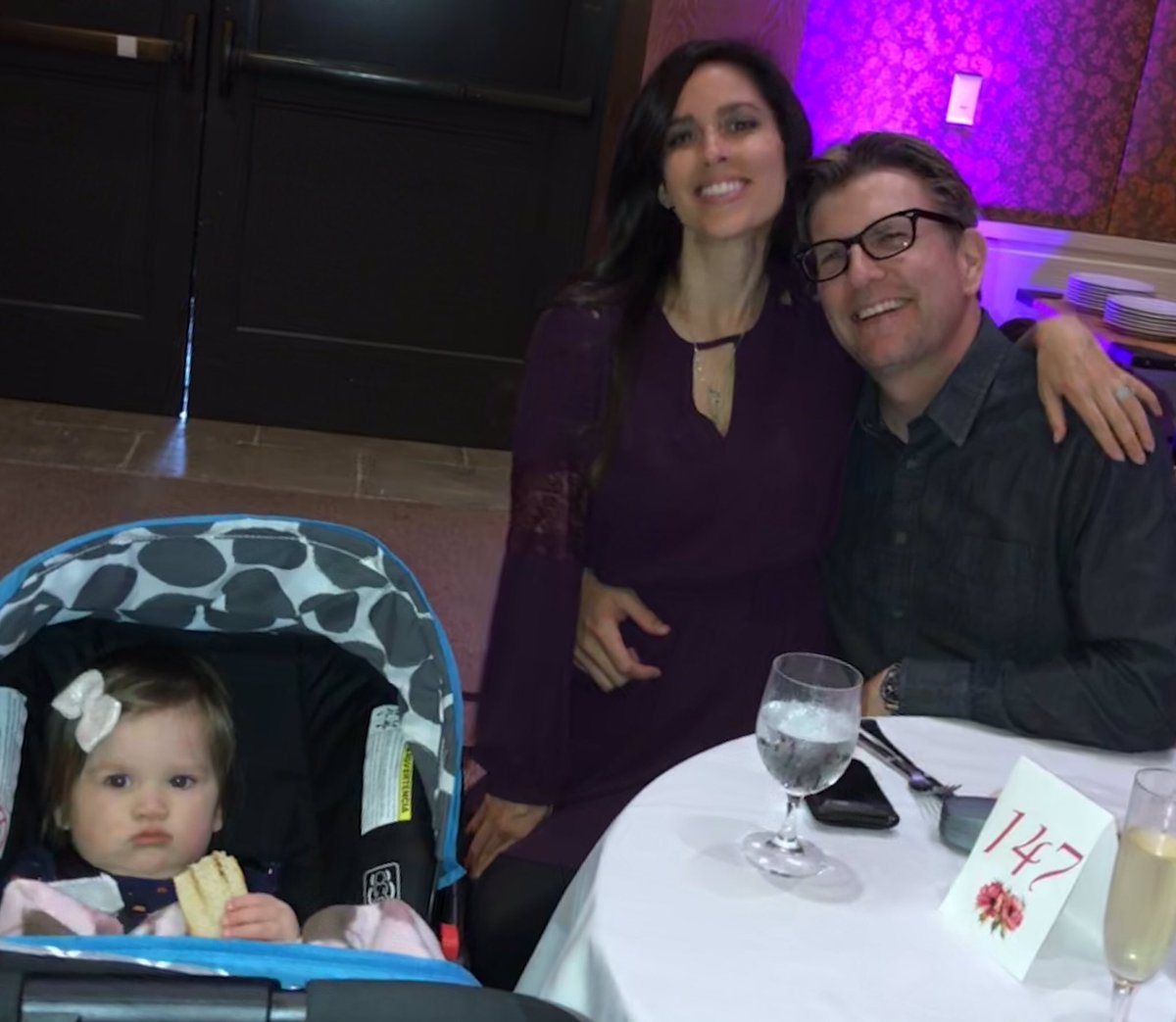 RenCarothers's tweet image. It was a Happy “1stouttathewomb” #MothersDay, indeed 😍 Apparently, Ava learned to read and write already 🤣 #Precocious