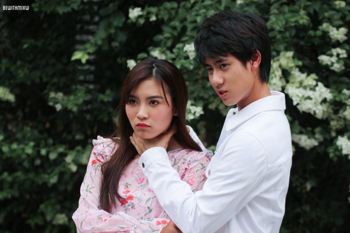 bewithmixw's tweet photo. รักกันแหละคู่นี้ ดูจากภาพแล้ว.... 

@pineare @wanut_mix

#เหมียวเหมียวของมิก
#wanutmixw
#pineare
#UWMAseries https://t.co/oVBjLjSG5I