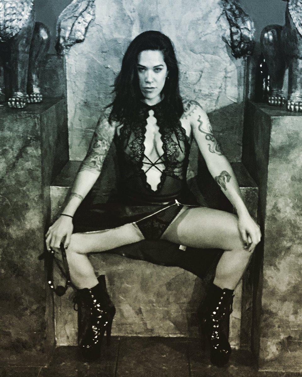 SorceressDevin's tweet photo. #SFMistress #SFDominatrix #SFProDomme #SFDomme #SFFemDom #CBT #kinkyCompanion 
#luxuryCompanion #strapon #erotichypnosis #SFGoddess #ASMR #feminization #interrogation  #eroticDomme #eroticMistress #eroticDominatrix #sensualDomme #sensualMistress #sensualDominatrix #SFCompanion https://t.co/8UJUvXyk1u