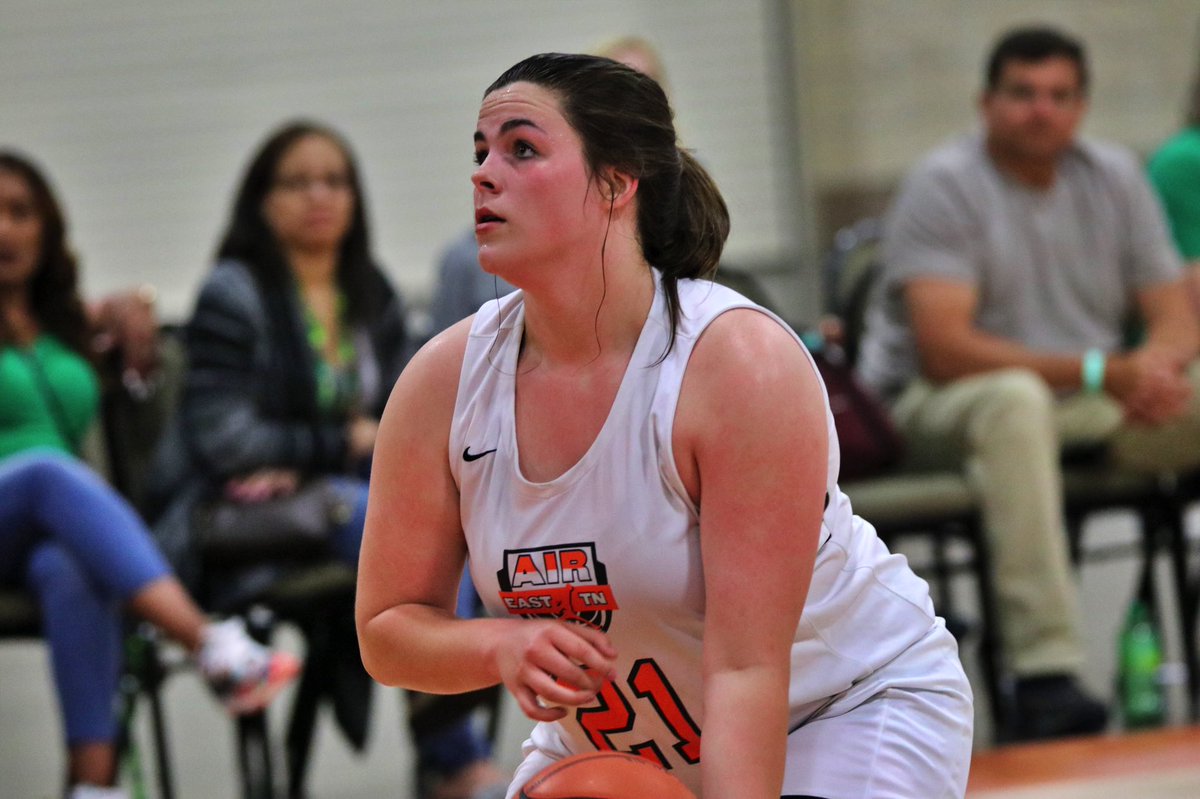 East TN Air (Campos) (@easttnair) on Twitter photo 🚨<a href="/seaaugirlsbb/">Southeastern AAU Girls Basketball</a> District/State🚨
@2020AirHeifner(‘22) made it to the D2 Final 4 this weekend. 🚨<a href="/seaaugirlsbb/">Southeastern AAU Girls Basketball</a> District/State🚨
@2020AirHeifner(‘22) made it to the D2 Final 4 this weekend.