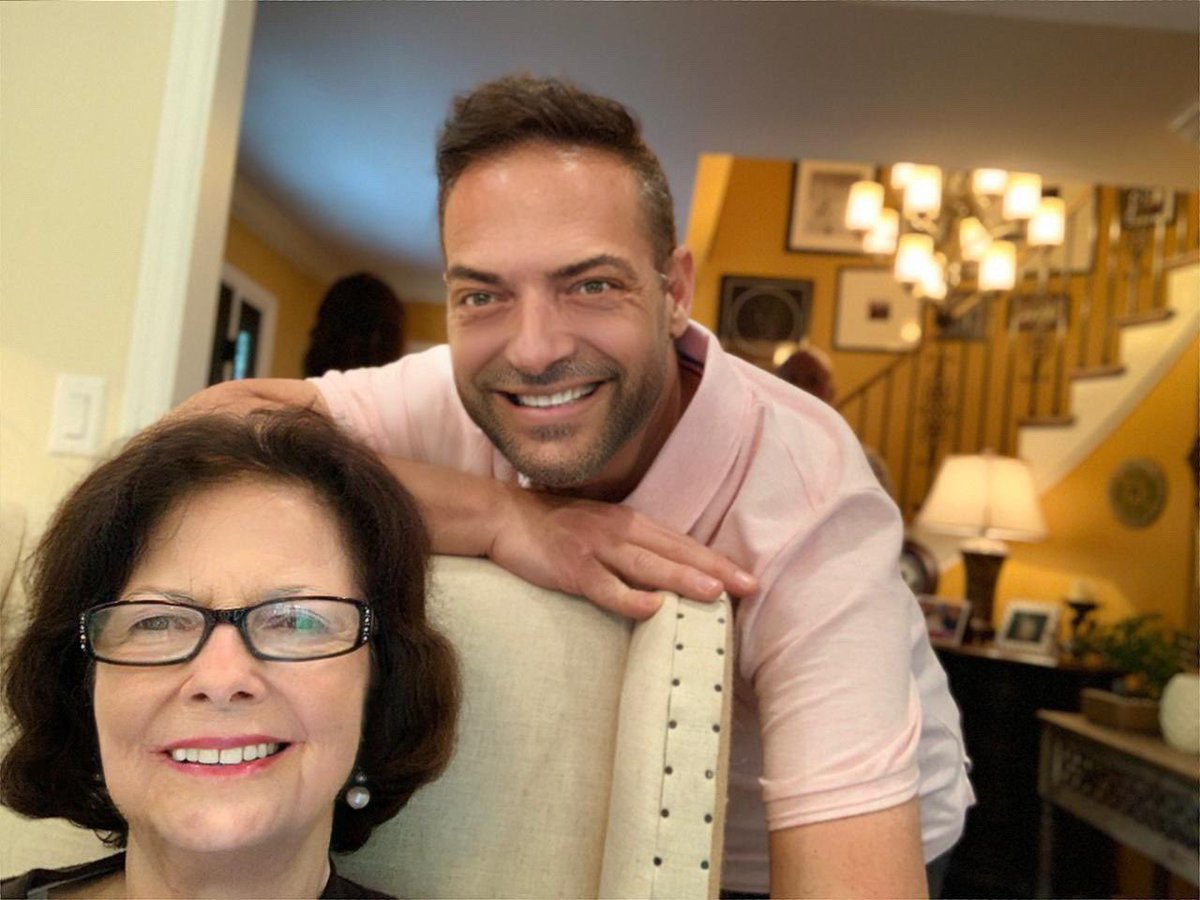 Daddy and his mommy. Happy Mother’s Day Mimi. (He posts pics of me, I’m returning the favor) 🐾