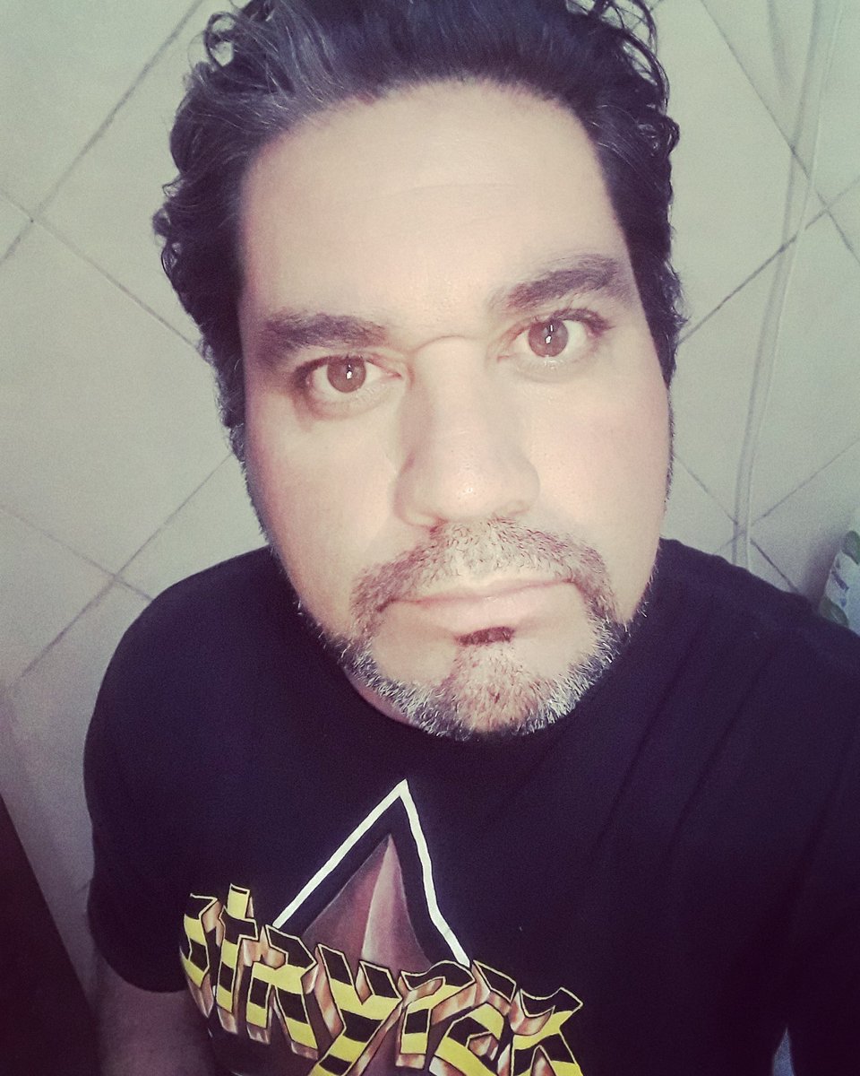 Davemoreno7's tweet photo. Good Night Guys God Bless #StryperFamily #ByeSunday ๐๐ค๐ @michaelhsweet @StryperGal @Mikekerr1984 @ChampagneSweet @Richie16938007 @debbydeiterz @lkrol68 @JApker @andy04777 @cary_rwcary @clanceman65 @DeenTheDrummer @stryperdude @JonnieSpriggs @rlwagner74 @linklove @zohymarGuzman https://t.co/yvHGYEIh1Y
