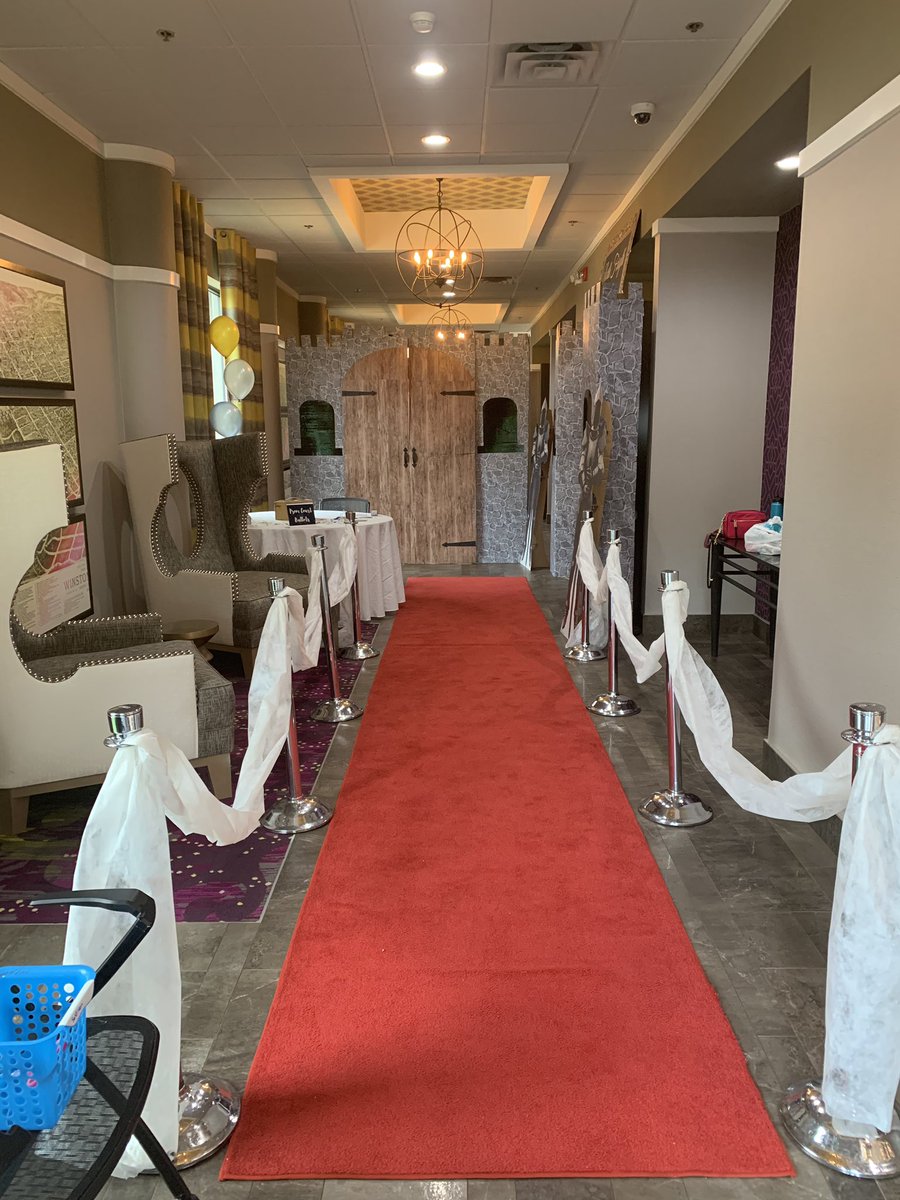 Mrs_Saldiveri's tweet photo. Thank you to the @doubletree for making prom so memorable for our kids! 🏰👑 #OnceUponAProm https://t.co/n0Zhj9blrf