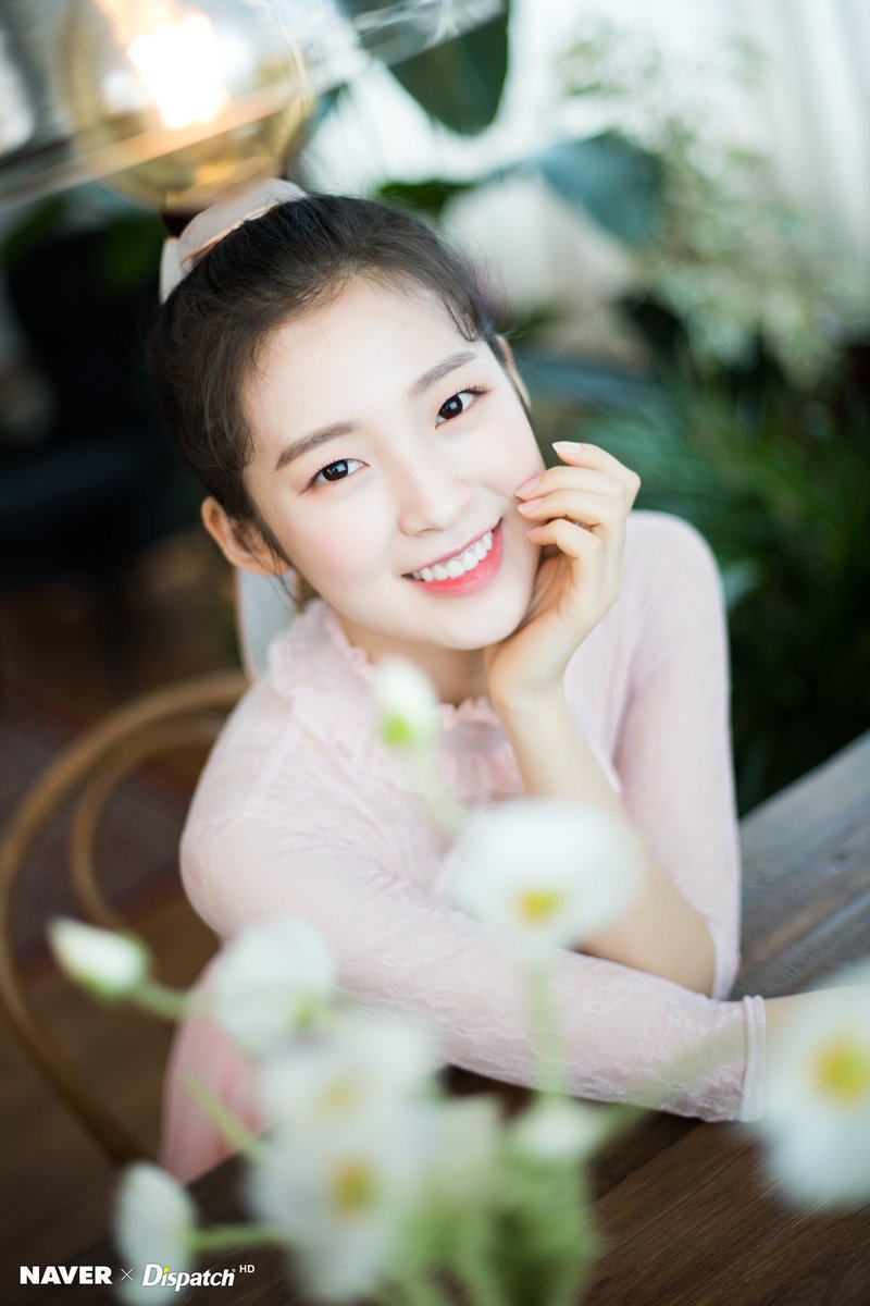 arin pics tweet media