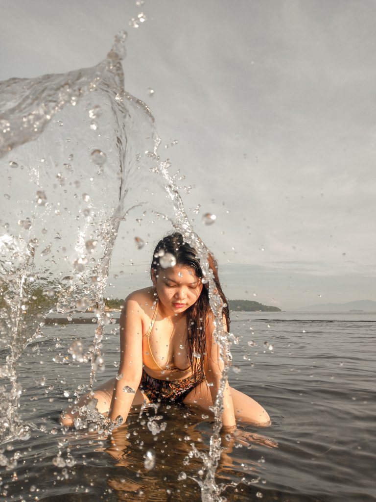 nalyscababy's tweet photo. BRAVE & FREE & WILD as the SEA ππ
#pushpamore https://t.co/NG1lypReFp